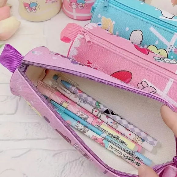 Hello Kitty Storage Case NWT - Picture 2 of 5